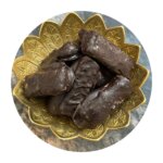 Snicker bars with almonds, cashews & dates